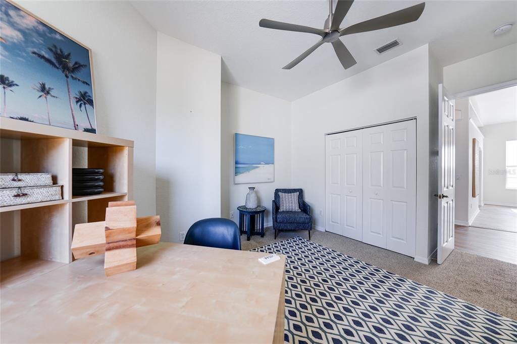 На продажу: $372,000 (3 спален, 2 ванн, 2079 Квадратных фут)