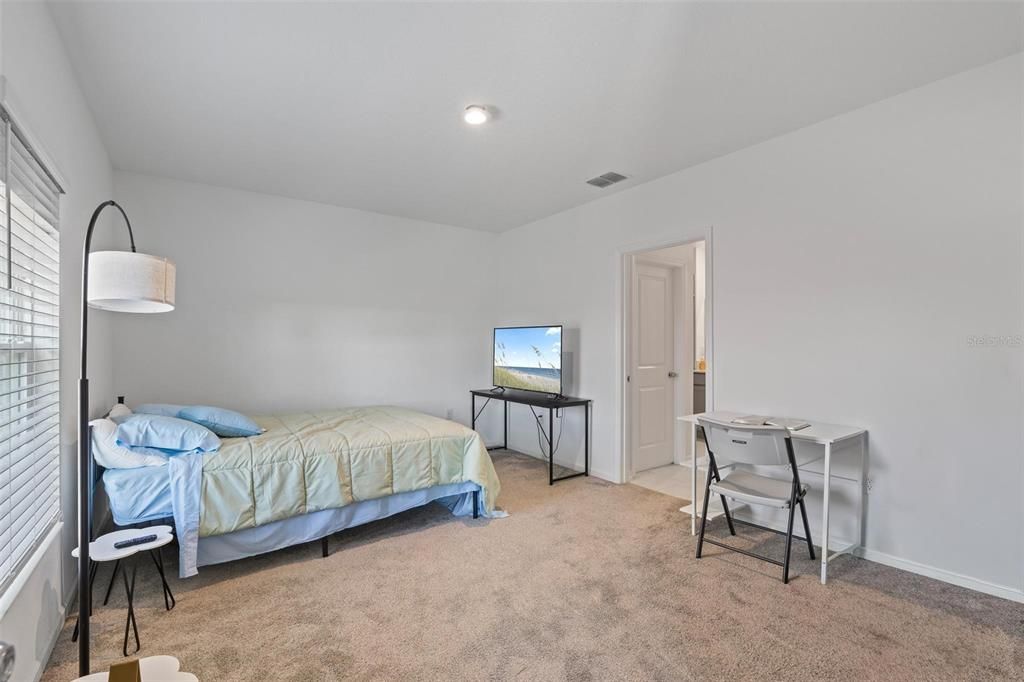 待售: $329,990 (3 贝兹, 2 浴室, 1432 平方英尺)