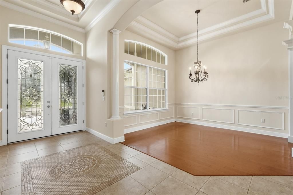 For Sale: $565,000 (3 beds, 2 baths, 2396 Square Feet)