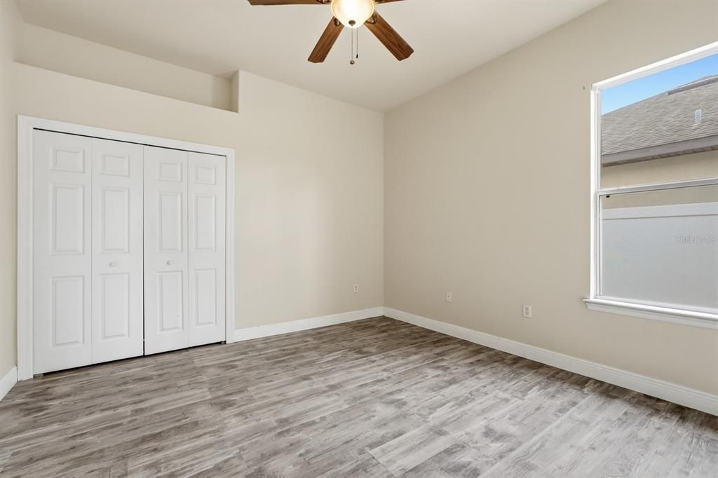 For Sale: $565,000 (3 beds, 2 baths, 2396 Square Feet)