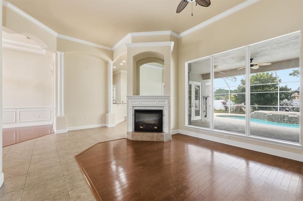 For Sale: $565,000 (3 beds, 2 baths, 2396 Square Feet)