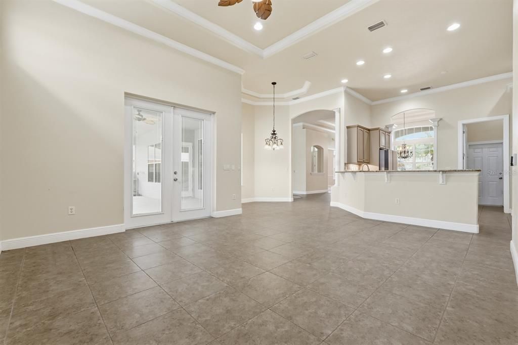 For Sale: $565,000 (3 beds, 2 baths, 2396 Square Feet)