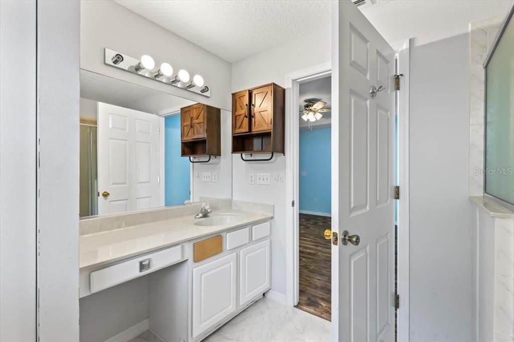 出租: $2,200 (3 贝兹, 2 浴室, 1859 平方英尺)