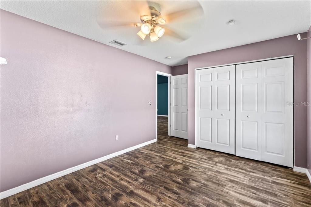 出租: $2,200 (3 贝兹, 2 浴室, 1859 平方英尺)