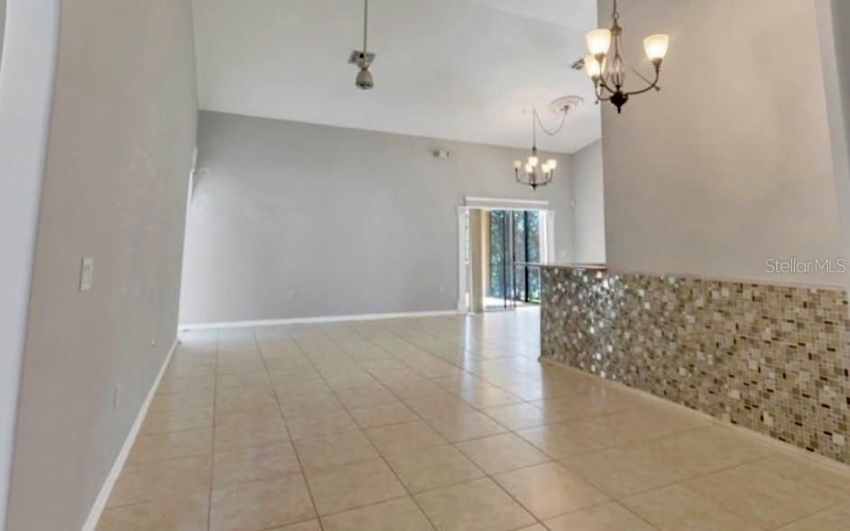 出租: $2,600 (4 贝兹, 2 浴室, 1546 平方英尺)