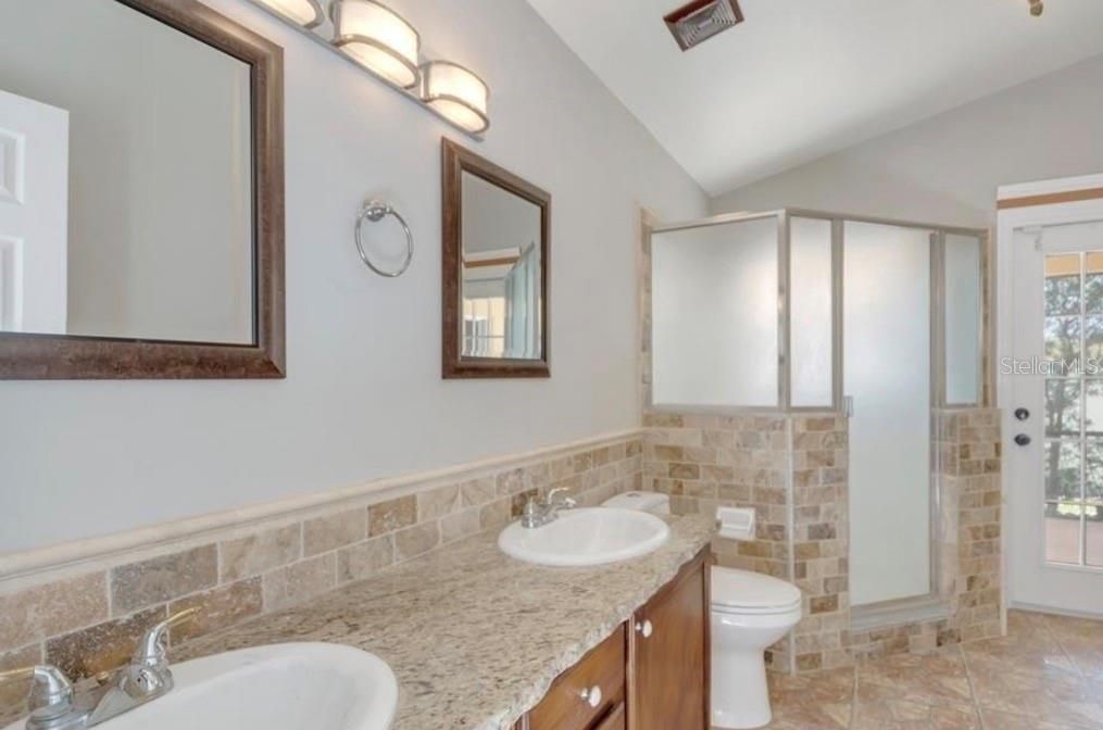 出租: $2,600 (4 贝兹, 2 浴室, 1546 平方英尺)