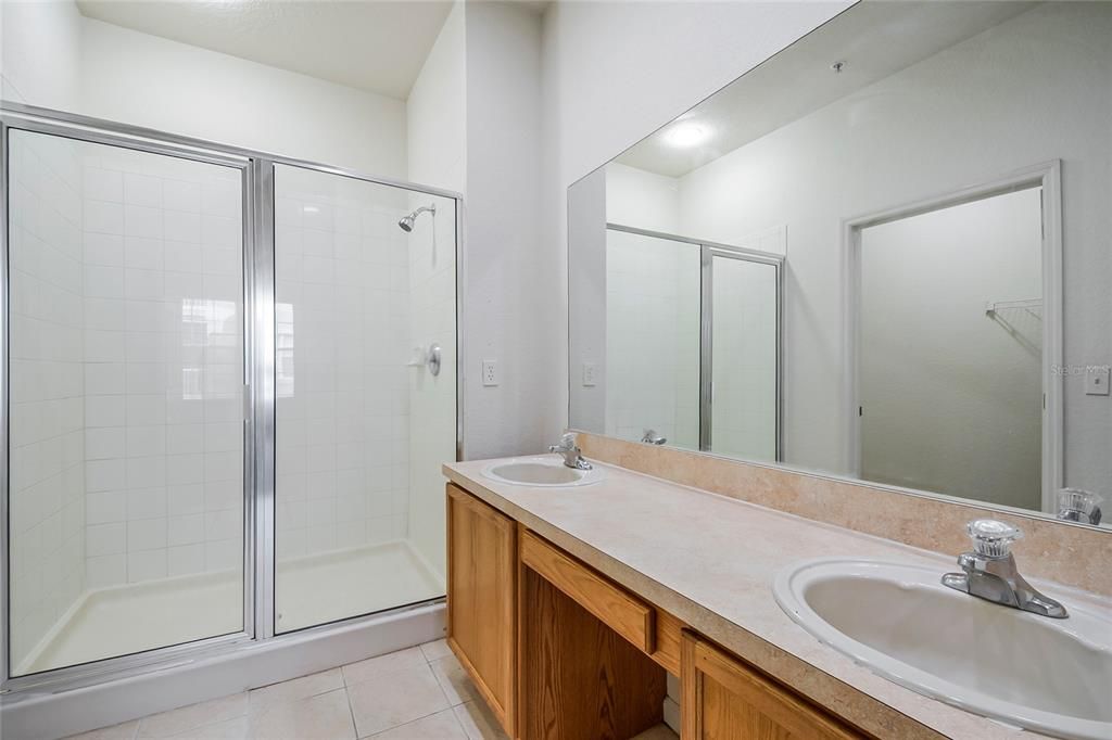 For Sale: $238,800 (3 beds, 2 baths, 1495 Square Feet)