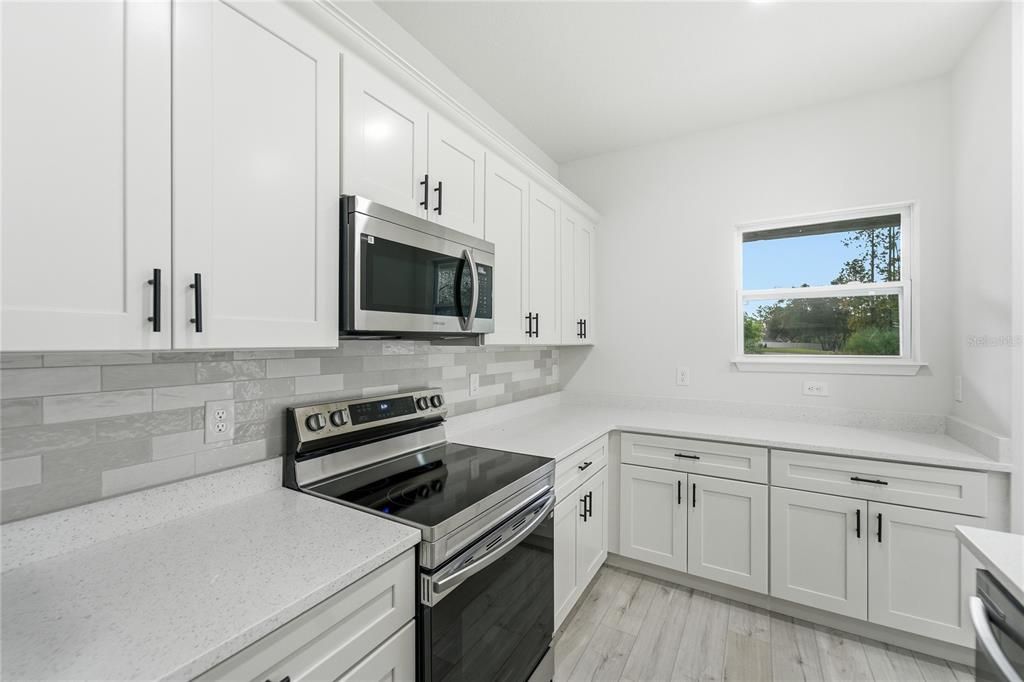 En Venta: $270,000 (3 camas, 2 baños, 1529 Pies cuadrados)