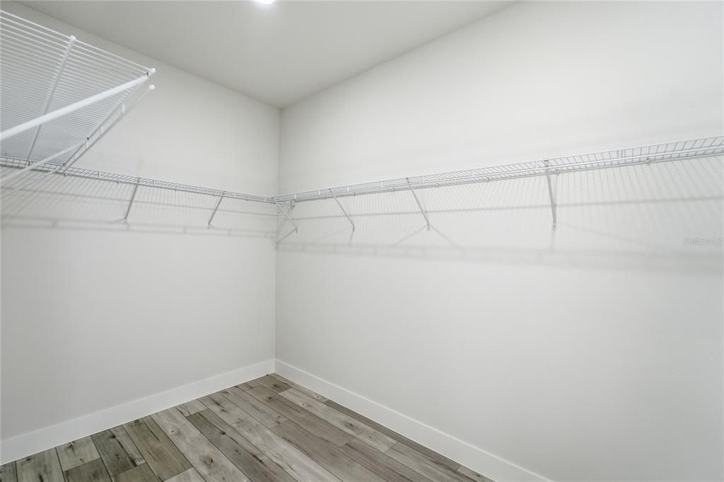 En Venta: $270,000 (3 camas, 2 baños, 1529 Pies cuadrados)