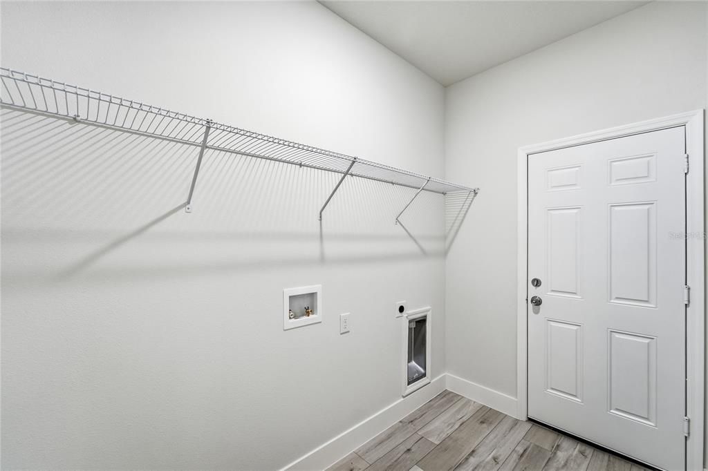 En Venta: $270,000 (3 camas, 2 baños, 1529 Pies cuadrados)