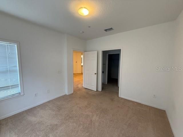 For Rent: $2,100 (3 beds, 2 baths, 1478 Square Feet)