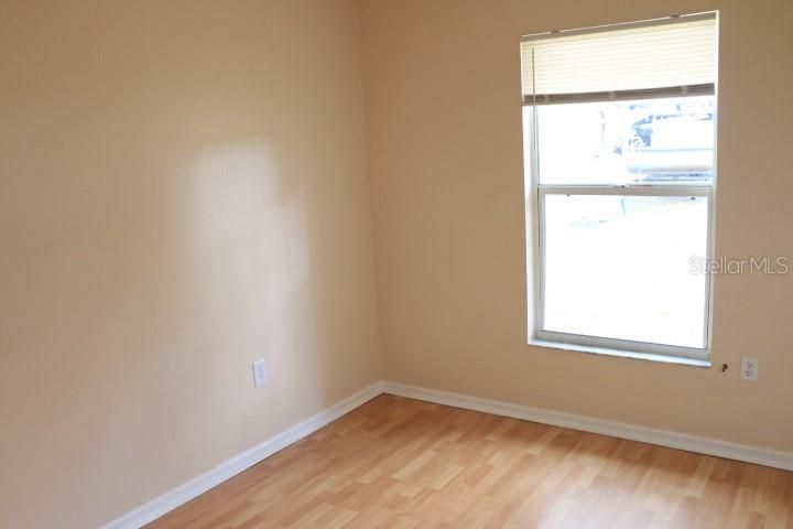 For Rent: $1,565 (3 beds, 2 baths, 1161 Square Feet)