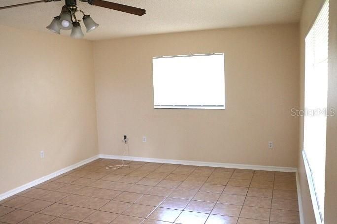 For Rent: $1,565 (3 beds, 2 baths, 1161 Square Feet)