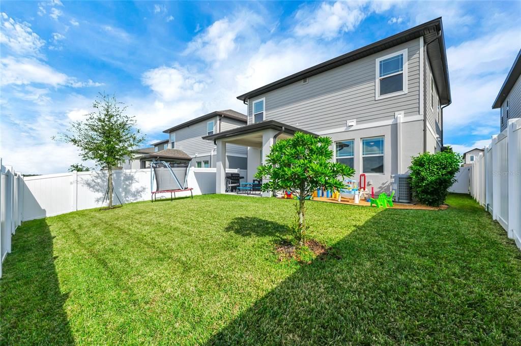 For Sale: $475,000 (4 beds, 2 baths, 2226 Square Feet)