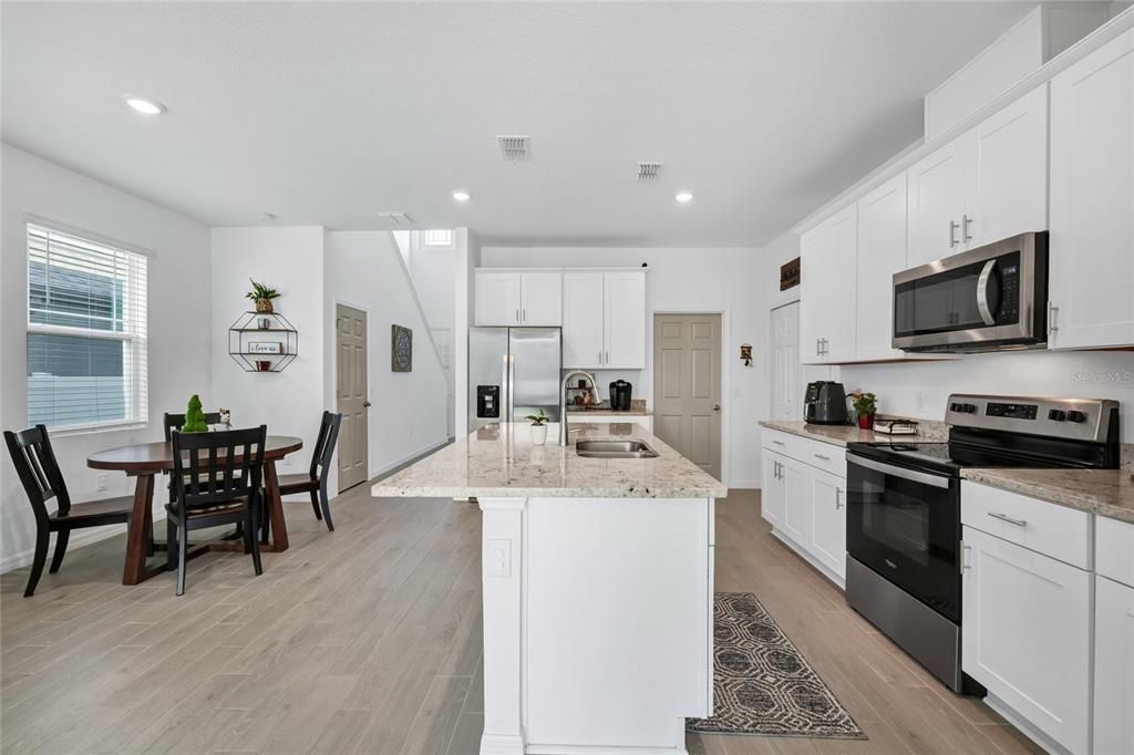 For Sale: $475,000 (4 beds, 2 baths, 2226 Square Feet)