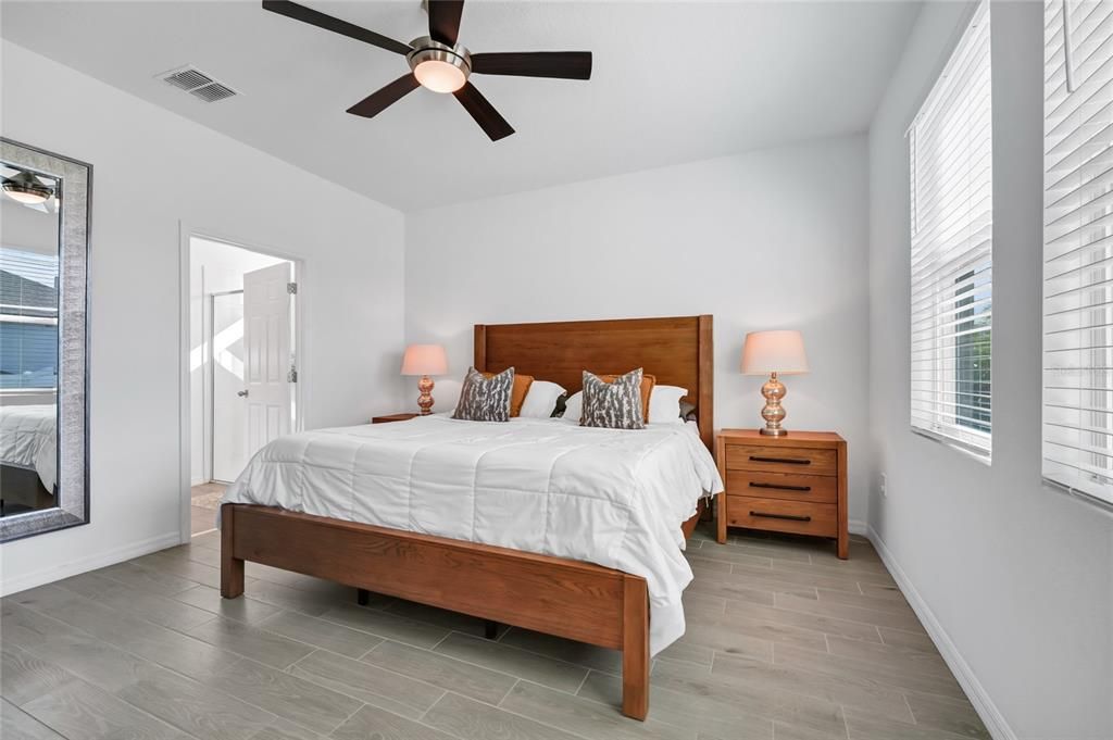 For Sale: $475,000 (4 beds, 2 baths, 2226 Square Feet)