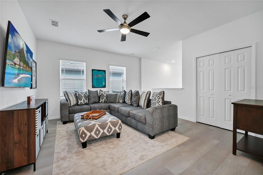 For Sale: $475,000 (4 beds, 2 baths, 2226 Square Feet)