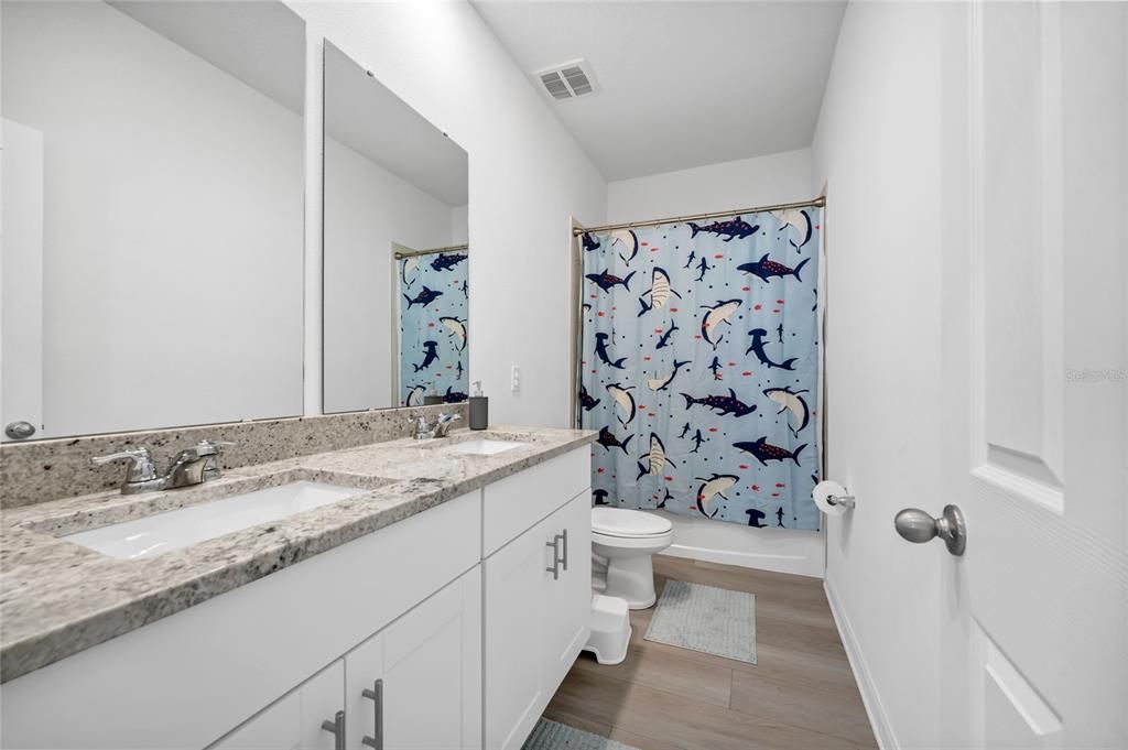 For Sale: $475,000 (4 beds, 2 baths, 2226 Square Feet)