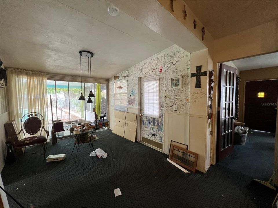 待售: $299,900 (3 贝兹, 2 浴室, 1438 平方英尺)