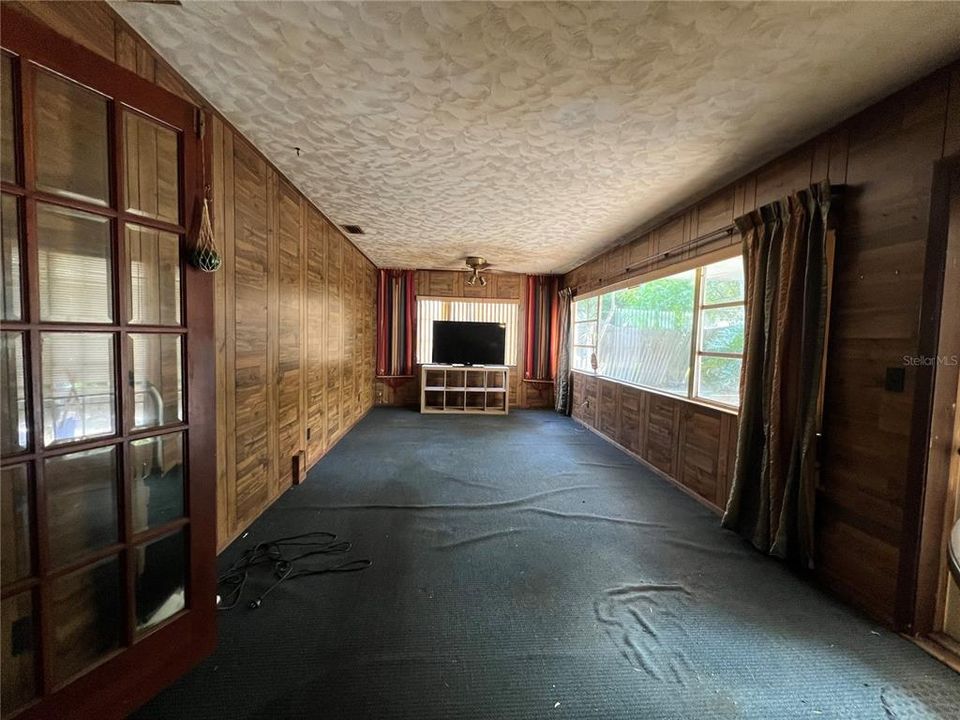 待售: $299,900 (3 贝兹, 2 浴室, 1438 平方英尺)