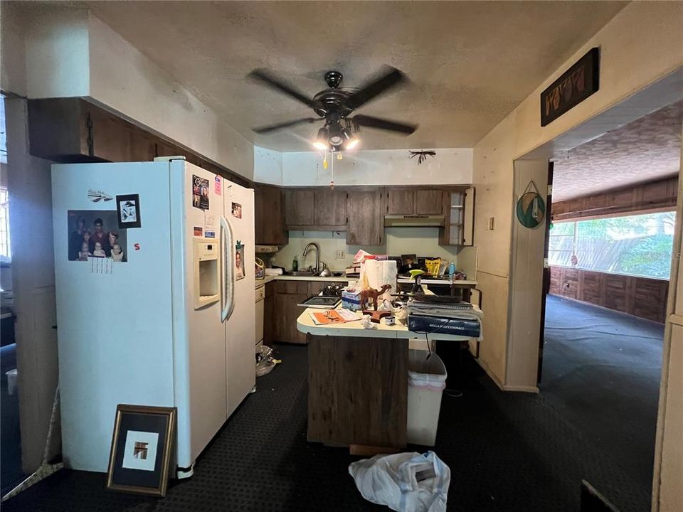 待售: $299,900 (3 贝兹, 2 浴室, 1438 平方英尺)