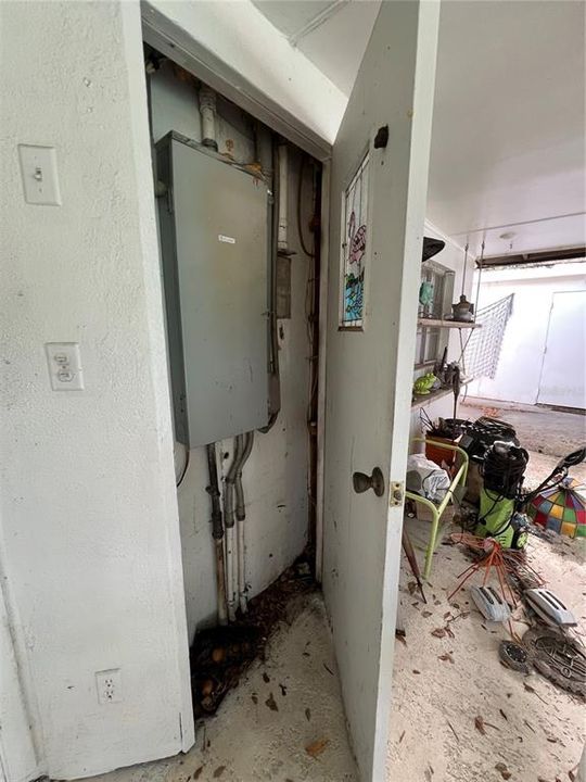 待售: $299,900 (3 贝兹, 2 浴室, 1438 平方英尺)