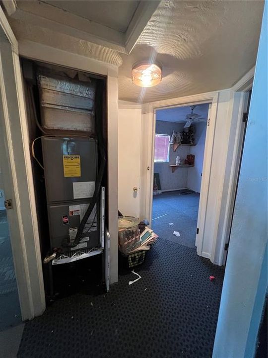 待售: $299,900 (3 贝兹, 2 浴室, 1438 平方英尺)