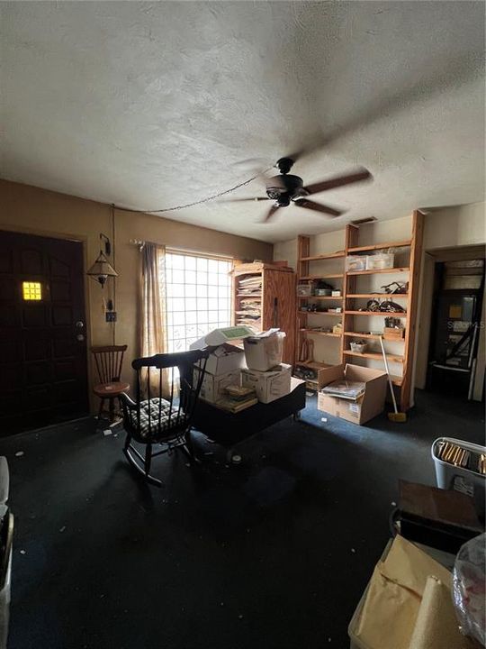 待售: $299,900 (3 贝兹, 2 浴室, 1438 平方英尺)