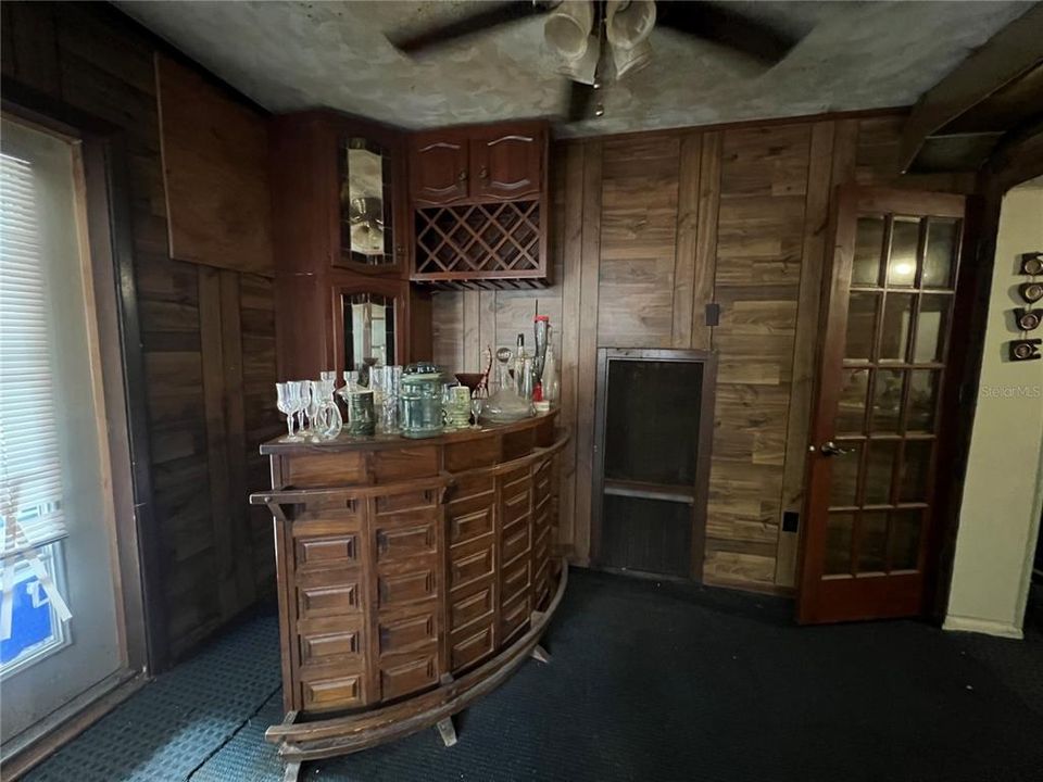 待售: $299,900 (3 贝兹, 2 浴室, 1438 平方英尺)