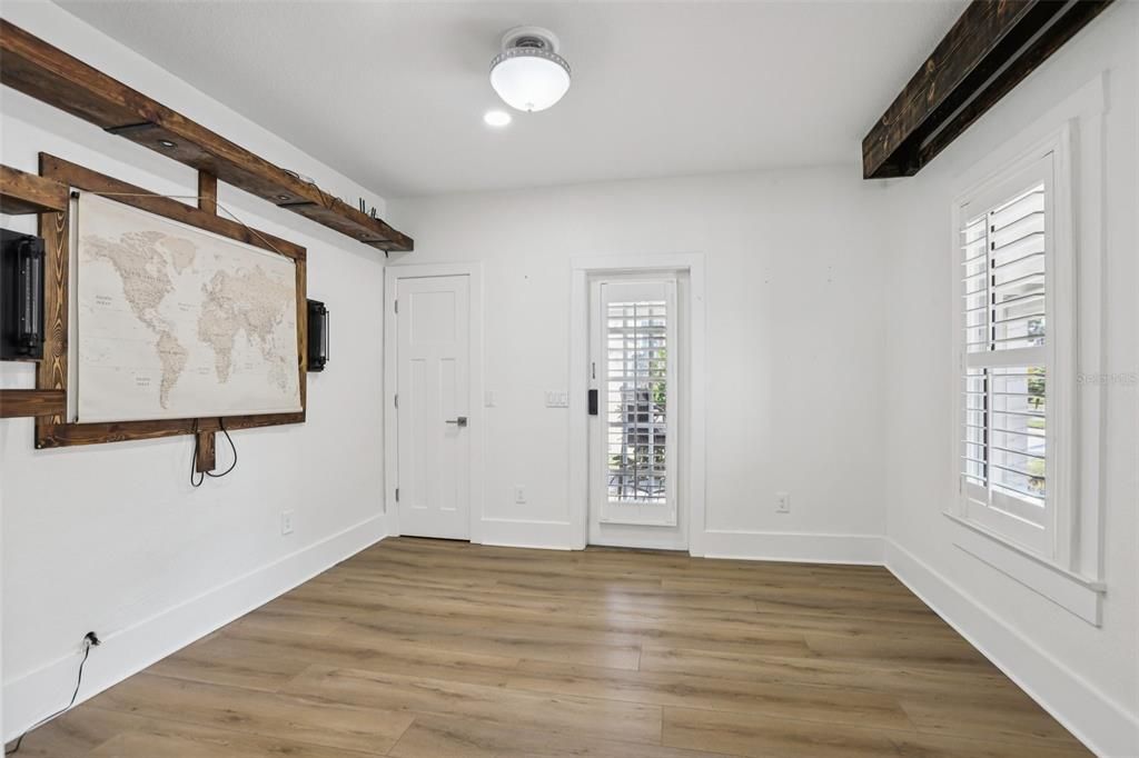 For Sale: $624,900 (3 beds, 2 baths, 1457 Square Feet)