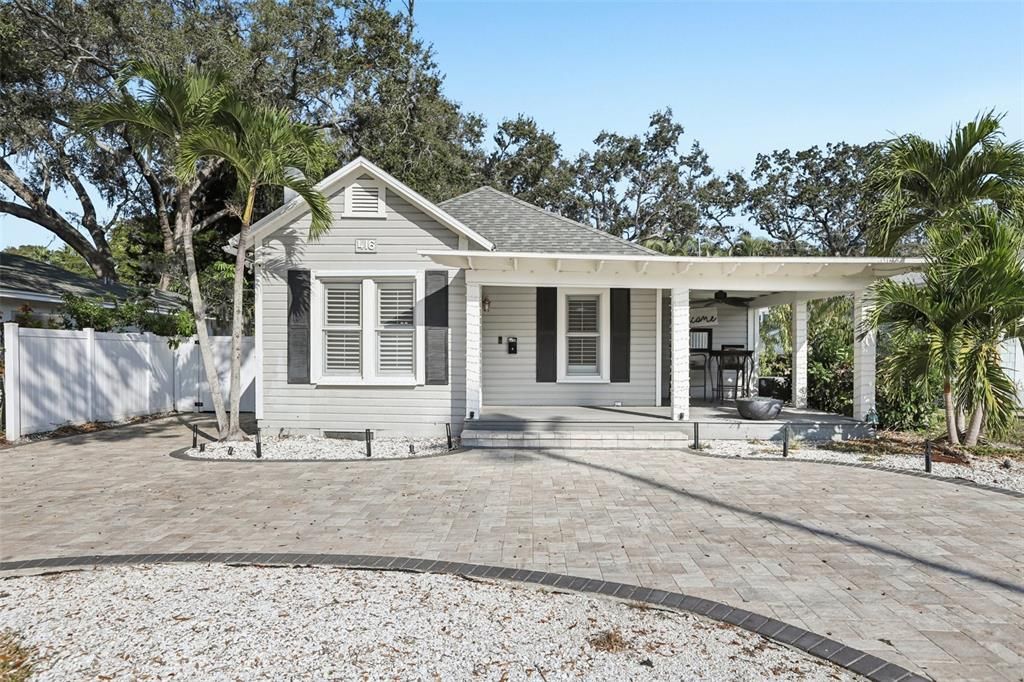 For Sale: $624,900 (3 beds, 2 baths, 1457 Square Feet)