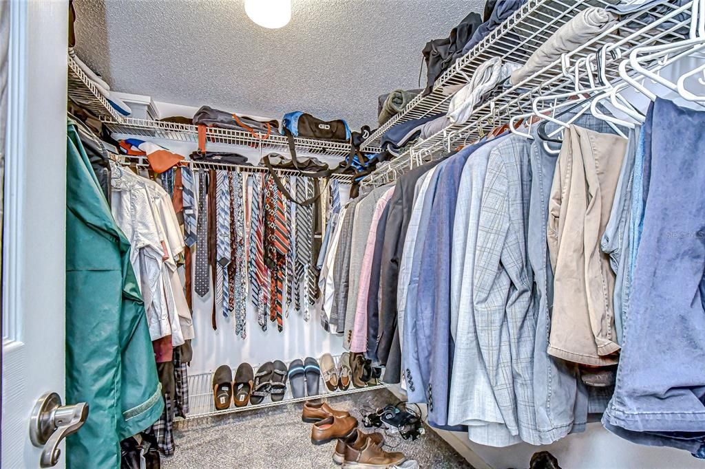 For Sale: $360,000 (2 beds, 2 baths, 1350 Square Feet)