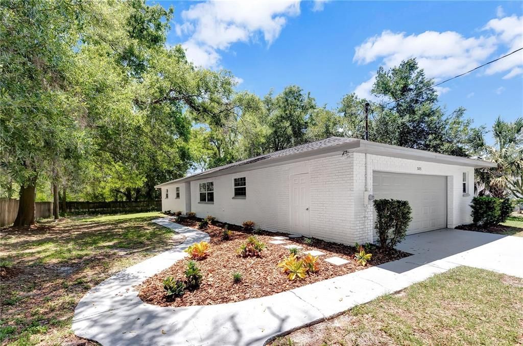 待售: $425,000 (3 贝兹, 2 浴室, 1548 平方英尺)