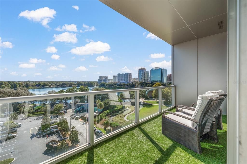 For Rent: $2,950 (1 beds, 1 baths, 891 Square Feet)