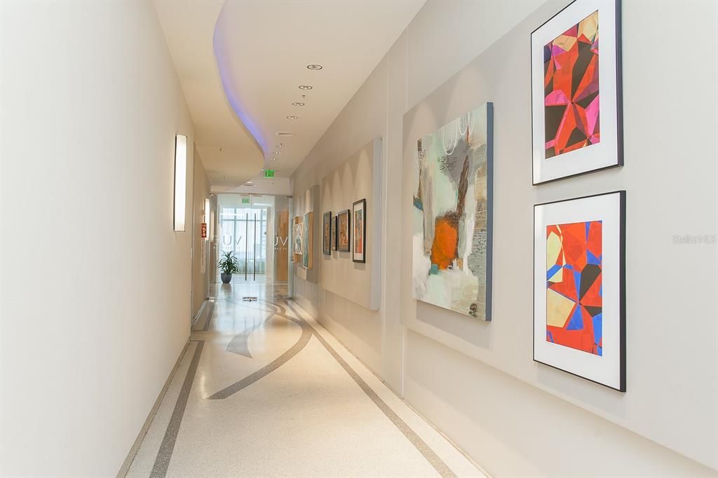 For Rent: $2,950 (1 beds, 1 baths, 891 Square Feet)