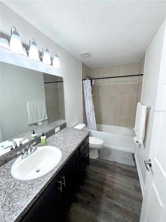 En Venta: $324,900 (3 camas, 2 baños, 1534 Pies cuadrados)