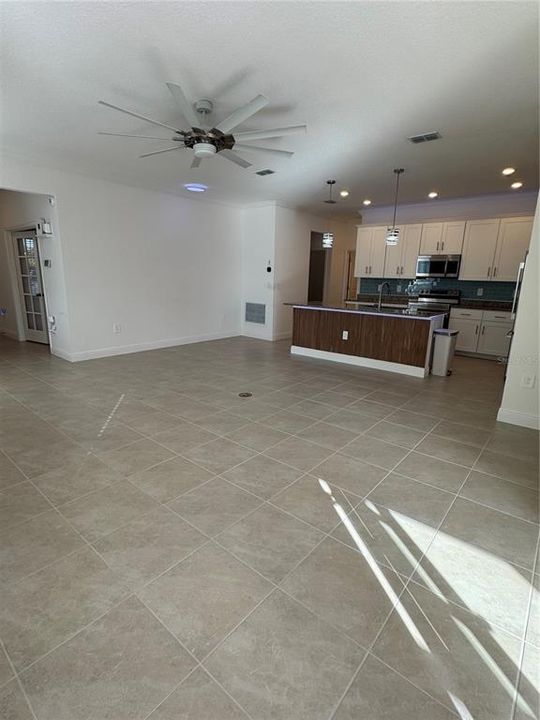 En Renta: $2,800 (3 camas, 2 baños, 1867 Pies cuadrados)