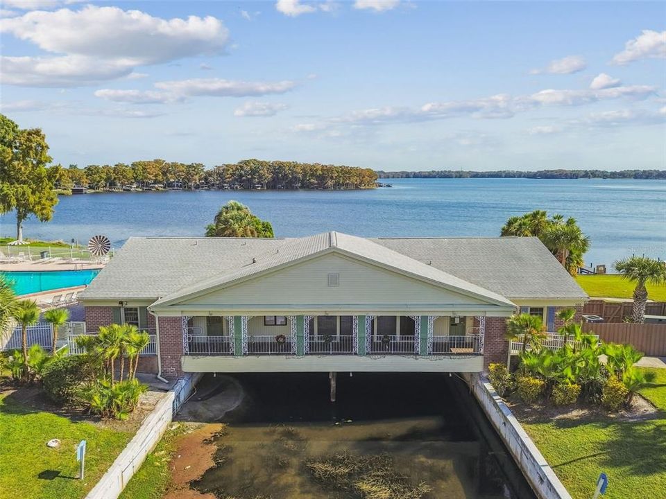 На продажу: $199,000 (2 спален, 2 ванн, 1248 Квадратных фут)