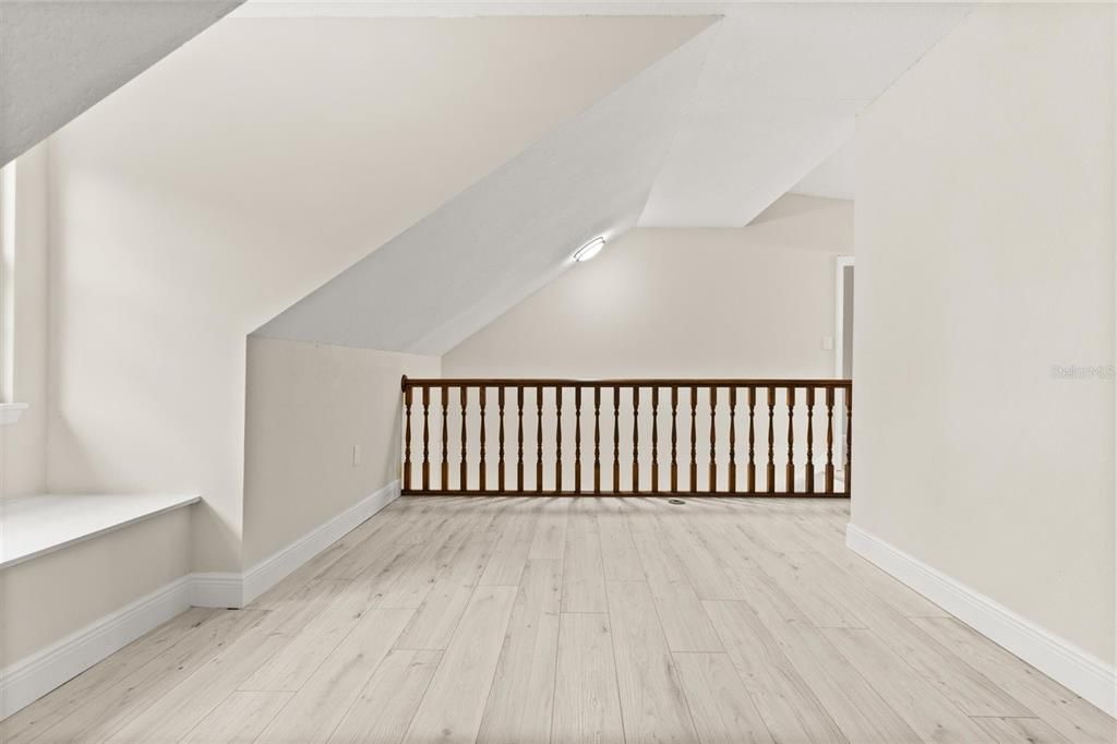 En Venta: $679,900 (4 camas, 2 baños, 2507 Pies cuadrados)