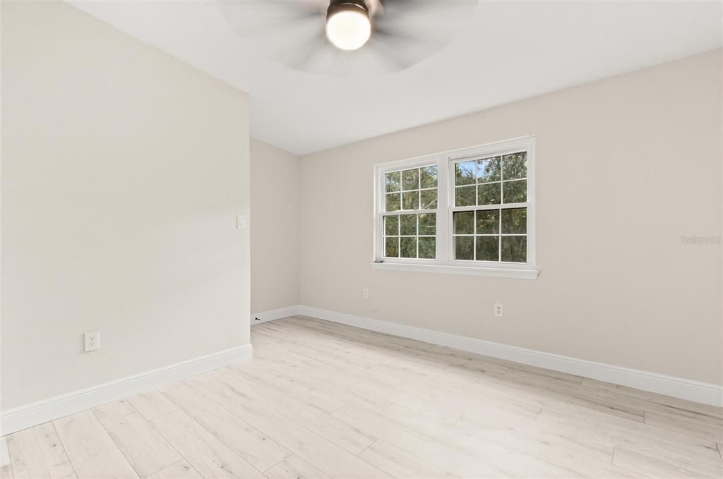 En Venta: $679,900 (4 camas, 2 baños, 2507 Pies cuadrados)