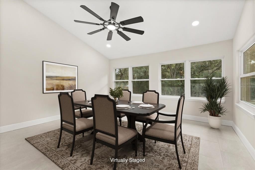 En Venta: $679,900 (4 camas, 2 baños, 2507 Pies cuadrados)