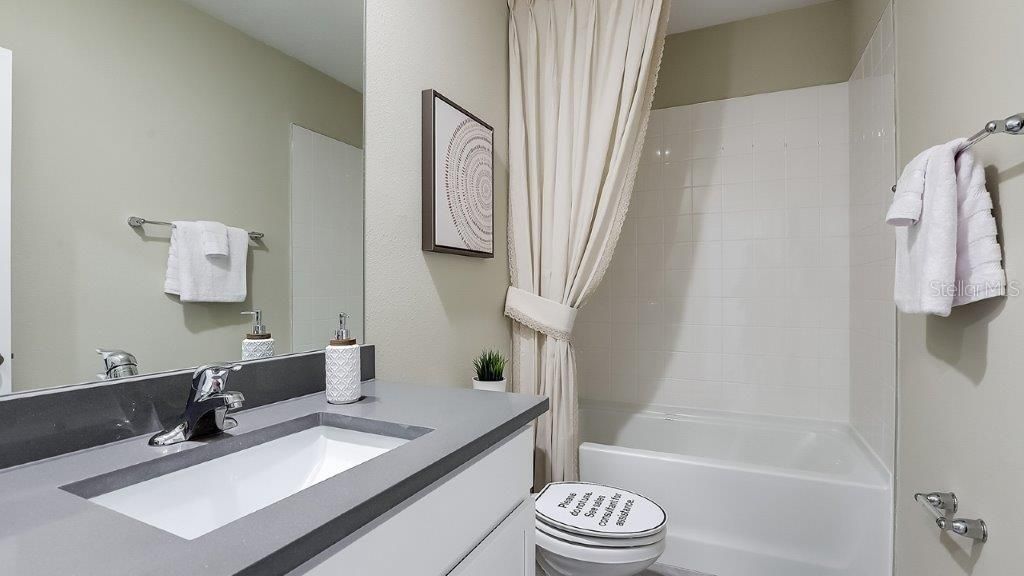 For Sale: $295,990 (3 beds, 2 baths, 1673 Square Feet)