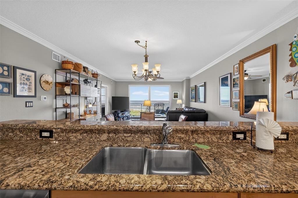 На продажу: $589,900 (2 спален, 2 ванн, 1455 Квадратных фут)