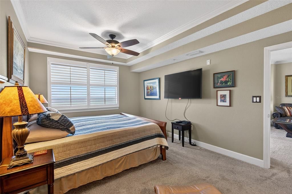 На продажу: $589,900 (2 спален, 2 ванн, 1455 Квадратных фут)