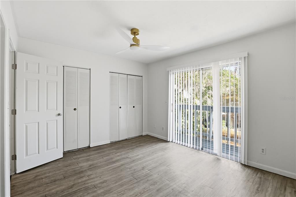 待售: $164,900 (2 贝兹, 2 浴室, 1168 平方英尺)