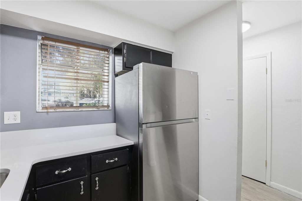 待售: $164,900 (2 贝兹, 2 浴室, 1168 平方英尺)