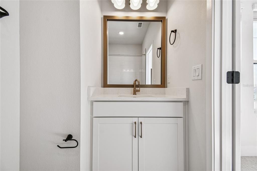 На продажу: $734,990 (2 спален, 3 ванн, 2332 Квадратных фут)