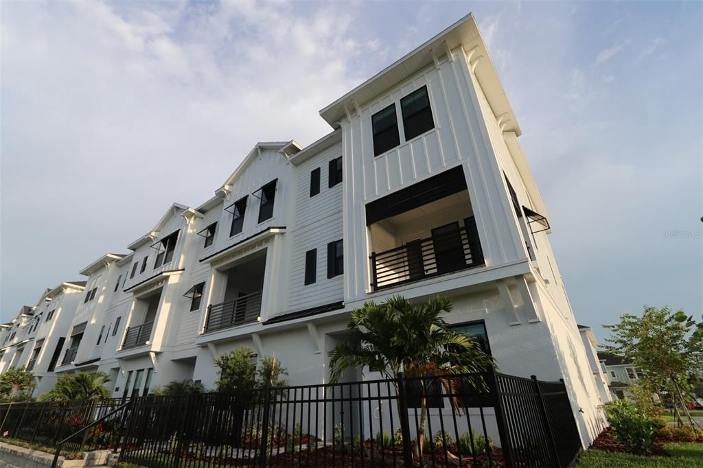 For Sale: $734,990 (2 beds, 3 baths, 2332 Square Feet)