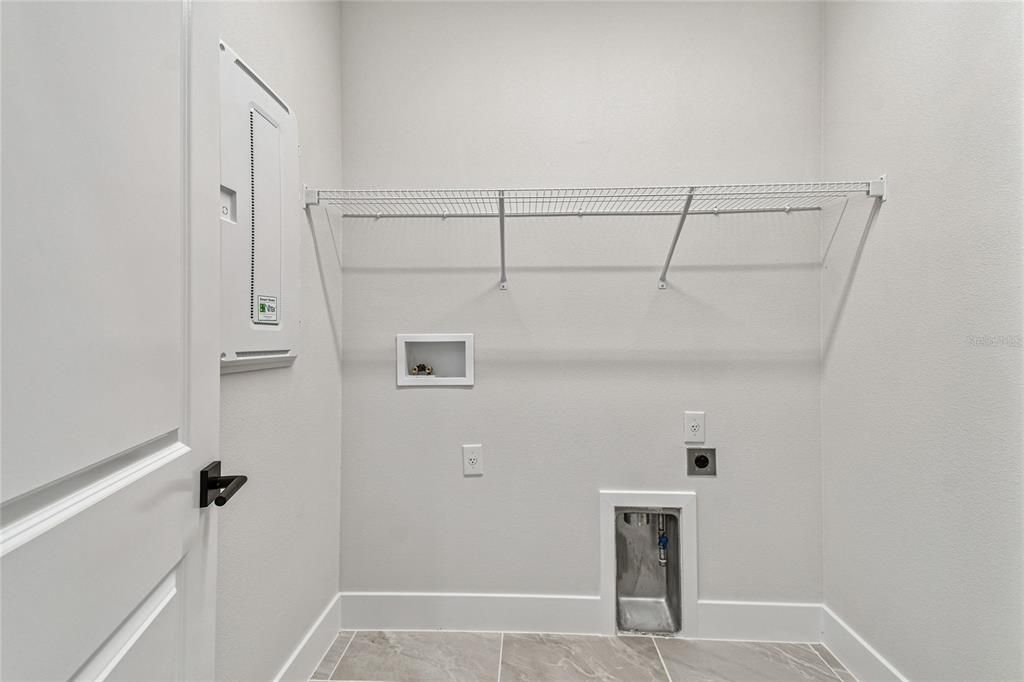 На продажу: $734,990 (2 спален, 3 ванн, 2332 Квадратных фут)