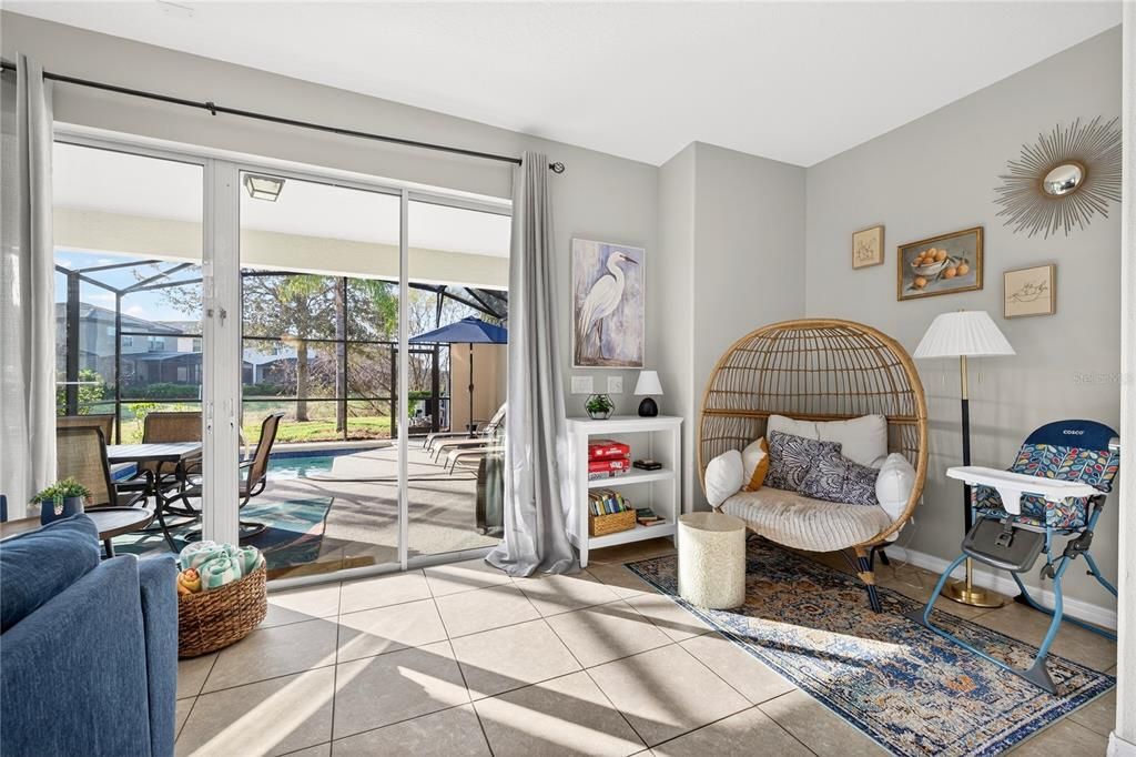 待售: $449,900 (5 贝兹, 5 浴室, 2460 平方英尺)